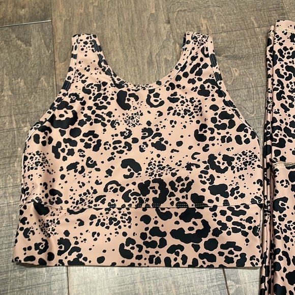 Womens Strut This Workout Set (M) - Picture 2 of 7